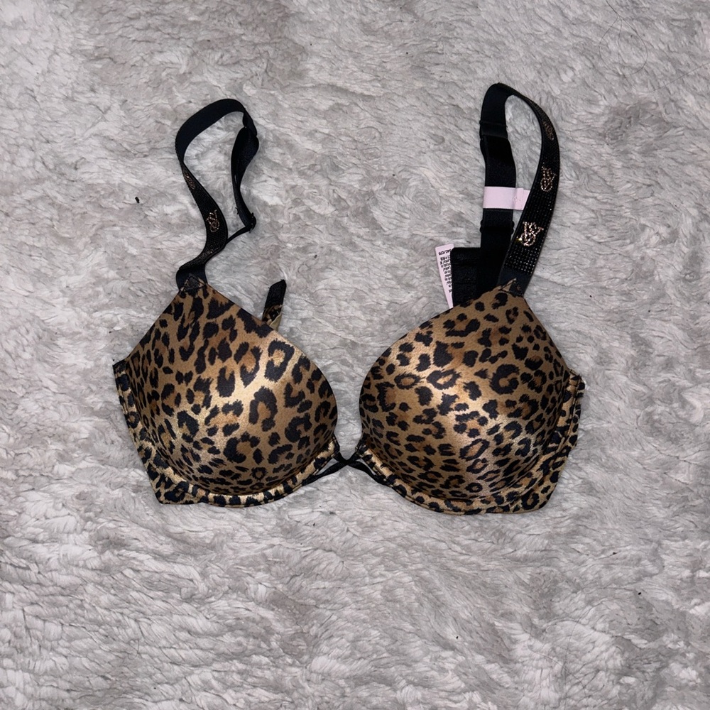 Victoria's Secret Leopard Print Bra with Black Accents